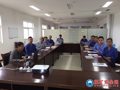 陜煤蒲白煤化運營公司 舉行叉車司機培訓