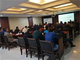 旗交通運輸局開展危貨運輸駕駛員安全文明駕駛專項教育培訓