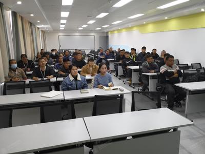 安全健康教育網-安徽省亳州安行天下駕駛員培訓學校開展安全健康急救知識公益講座