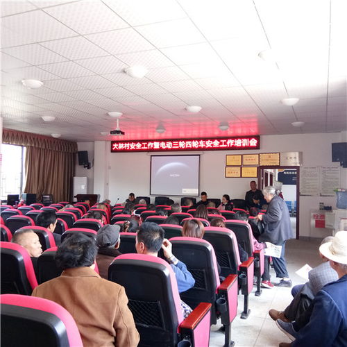 交警當起編外 教練 培訓交通安全 駕駛員