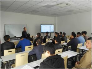 常熟市久誠職業培訓學校2018年第二期叉車司機培訓班開班