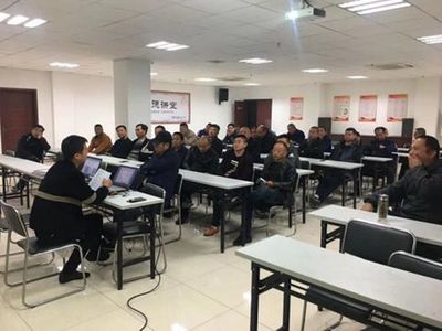 駕駛員安全例會照片