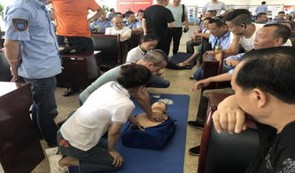 我院急危重癥護(hù)理小組開(kāi)展公交車司機(jī)急救技能培訓(xùn)