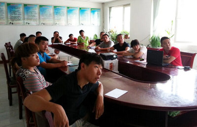 北京鑫利農機合作社“青貯機培訓”活動成功舉行